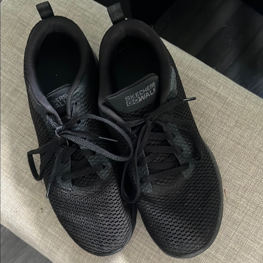 Skechers Black Athletic Shoes Mesh Lightweight Design